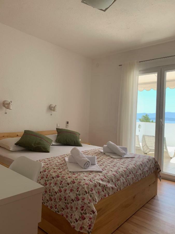 Kos Apartments Бол Экстерьер фото